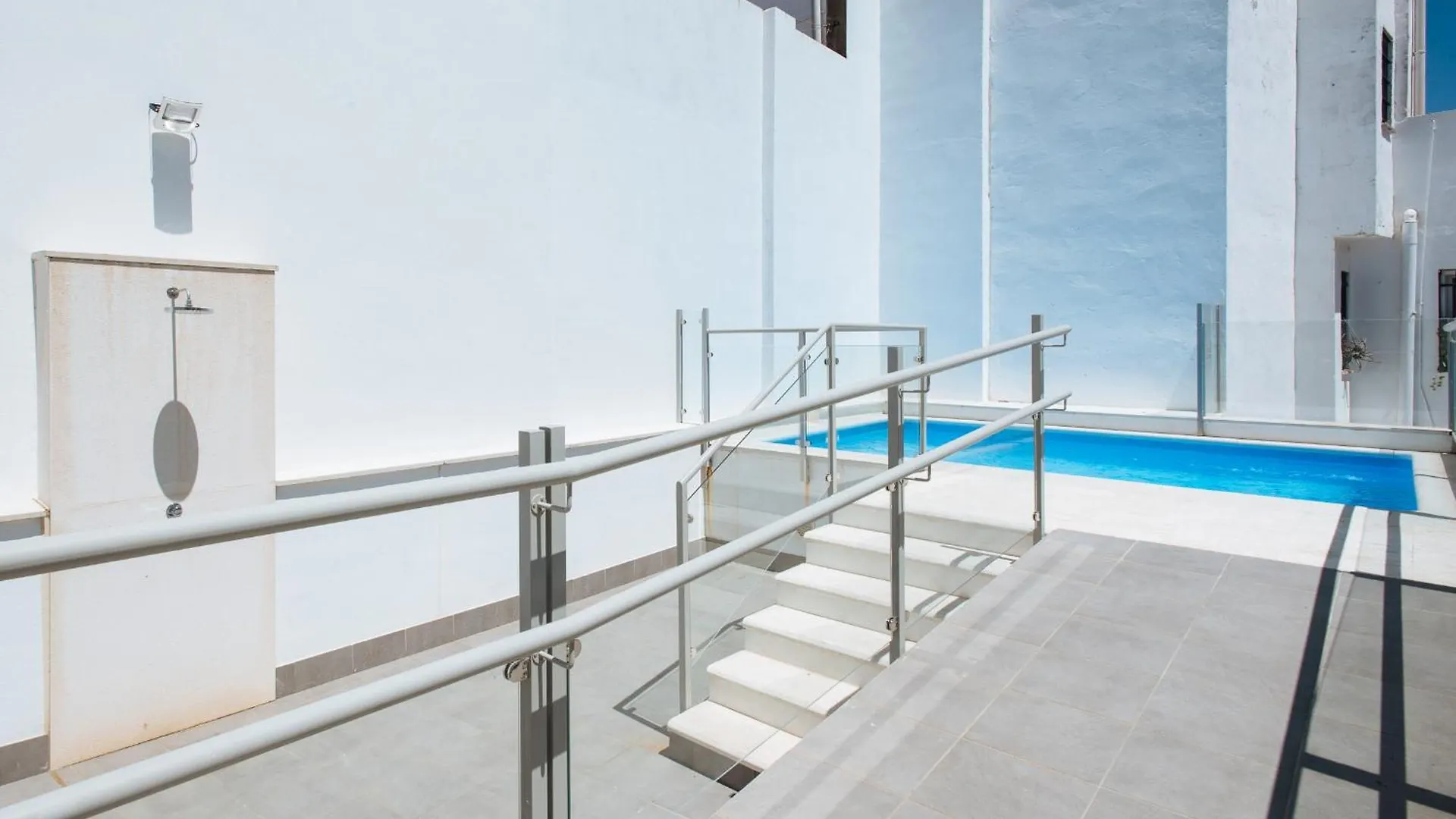 סביליה Azafran Suite Apartment ספרד